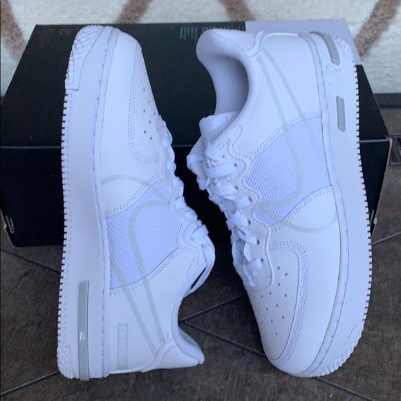 NIKE AIR FORCE 1 REACT SU - Picture 4 of 16